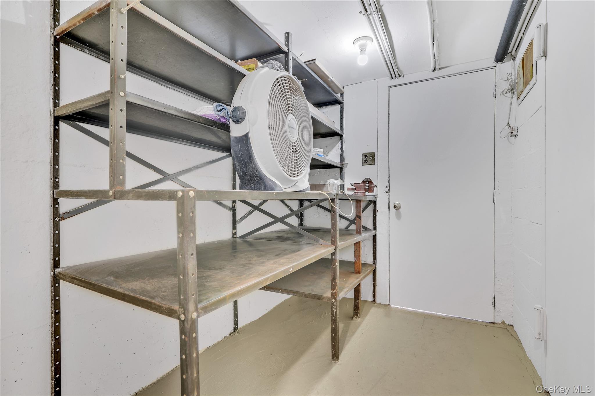 Single Family 45th  Queens, NY 11105, MLS-954361-29