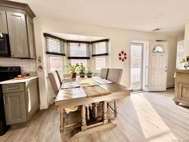 Single Family Robinwood  Suffolk County, NY 11967, MLS-954364-12