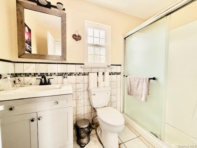 Single Family Robinwood  Suffolk County, NY 11967, MLS-954364-18