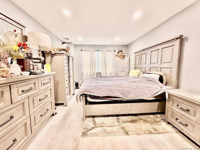 Single Family Robinwood  Suffolk County, NY 11967, MLS-954364-19