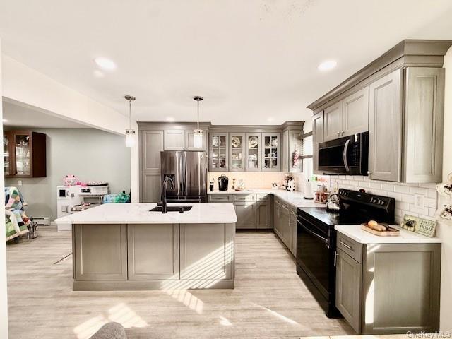 Single Family Robinwood  Suffolk County, NY 11967, MLS-954364-6