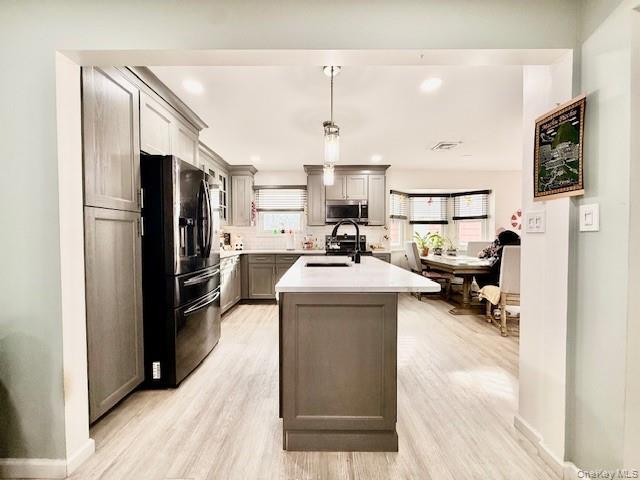 Single Family Robinwood  Suffolk County, NY 11967, MLS-954364-7