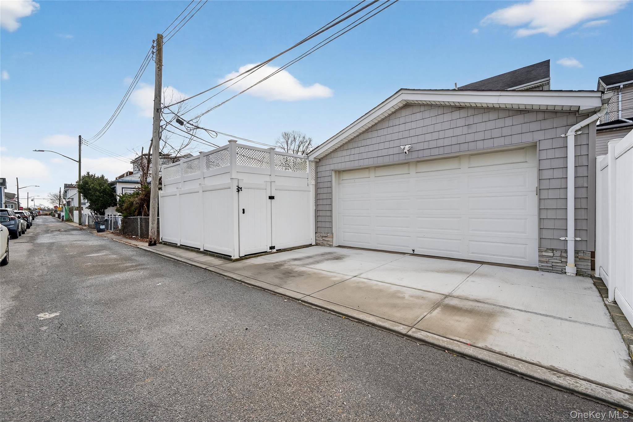 Single Family Hyman  Brooklyn, NY 11229, MLS-954366-34