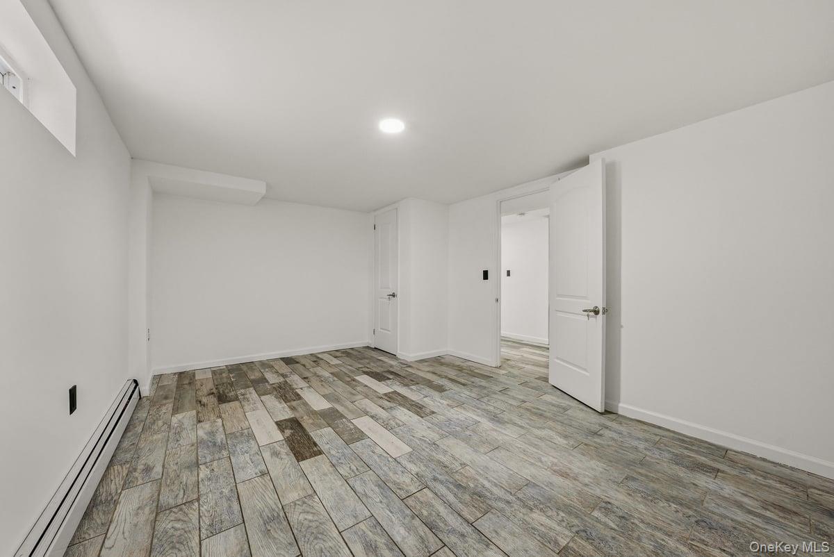 Single Family 201st Queens, NY 11412, MLS-954374-25