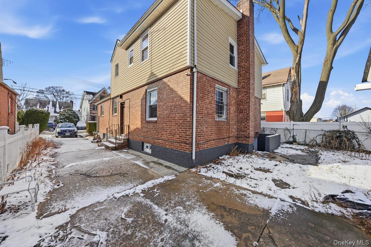 Single Family 201st Queens, NY 11412, MLS-954374-34