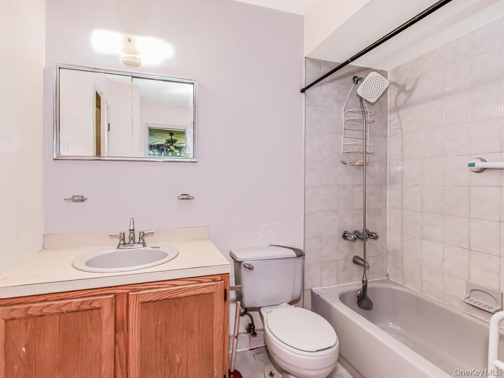 Single Family Longfellow  Bronx, NY 10460, MLS-954377-7