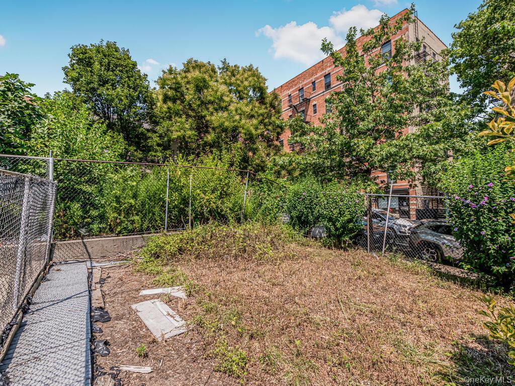 Single Family Longfellow  Bronx, NY 10460, MLS-954377-8