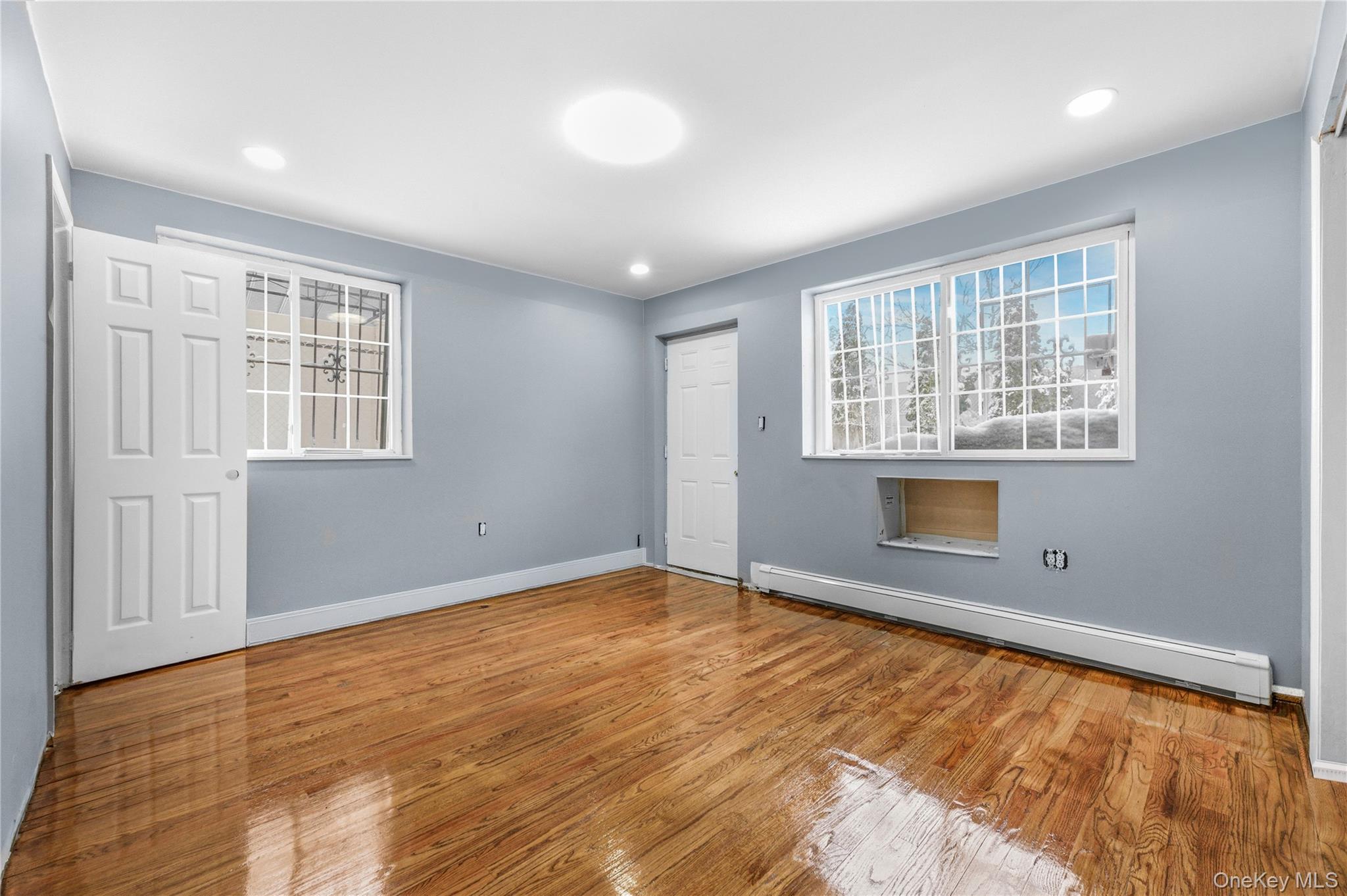 Single Family 95th  Queens, NY 11419, MLS-954381-9