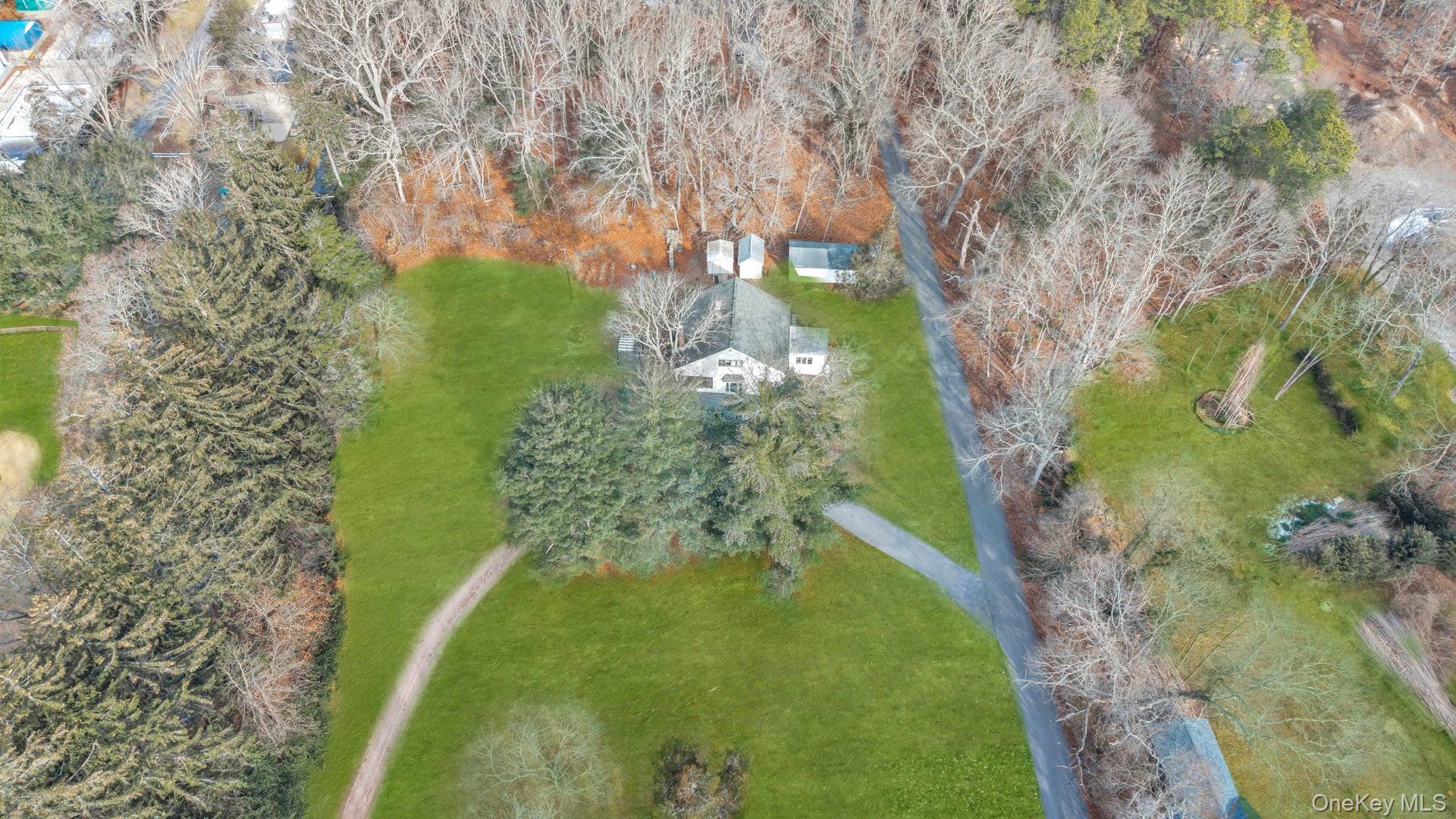 Single Family Long Island Suffolk County, NY 11980, MLS-954388-23