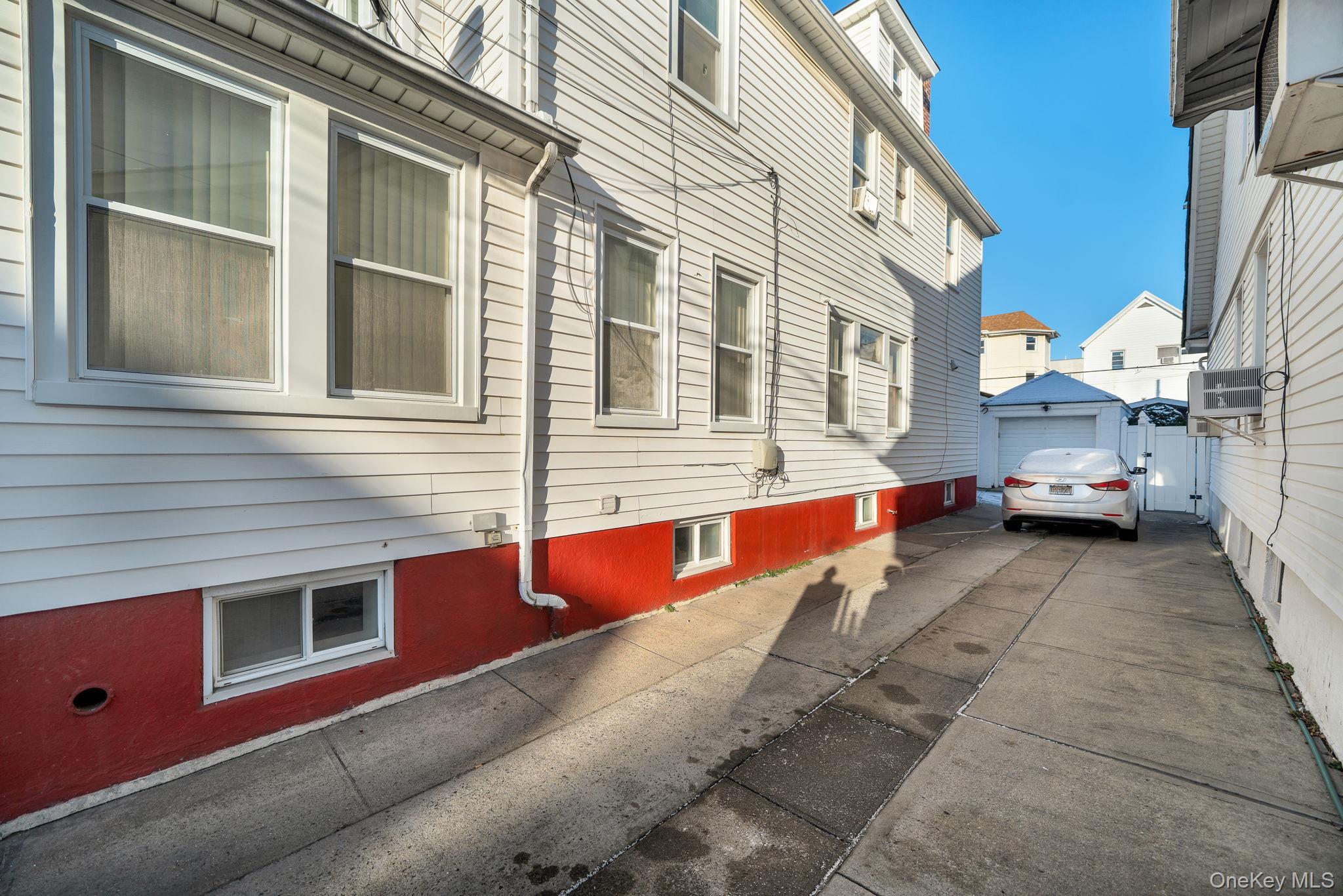 Single Family 115th  Queens, NY 11419, MLS-954425-31