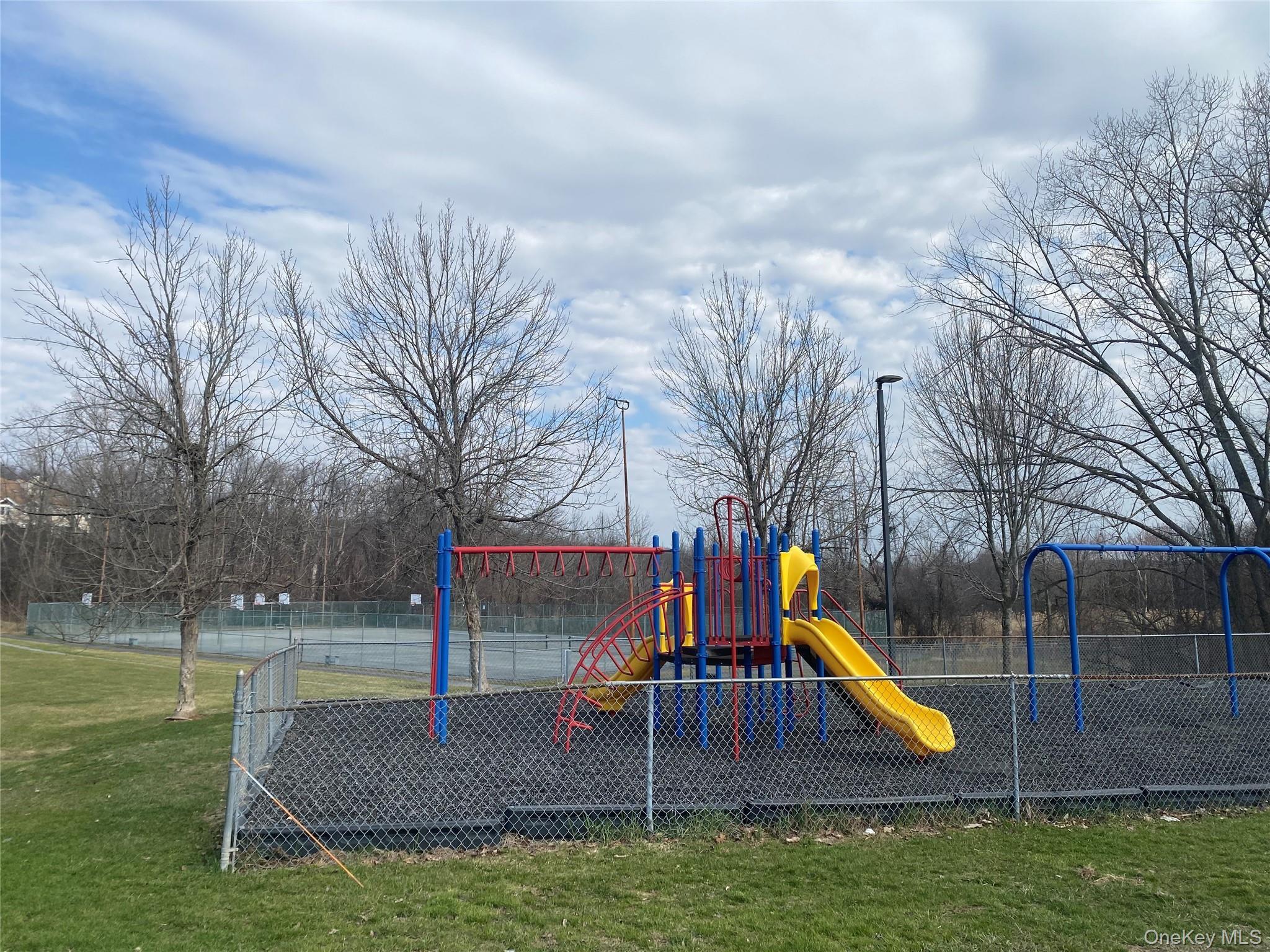 Condo Whispering  Orange County, NY 10918, MLS-954443-22