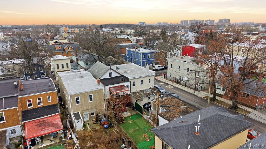 Single Family 95th  Queens, NY 11416, MLS-954457-28