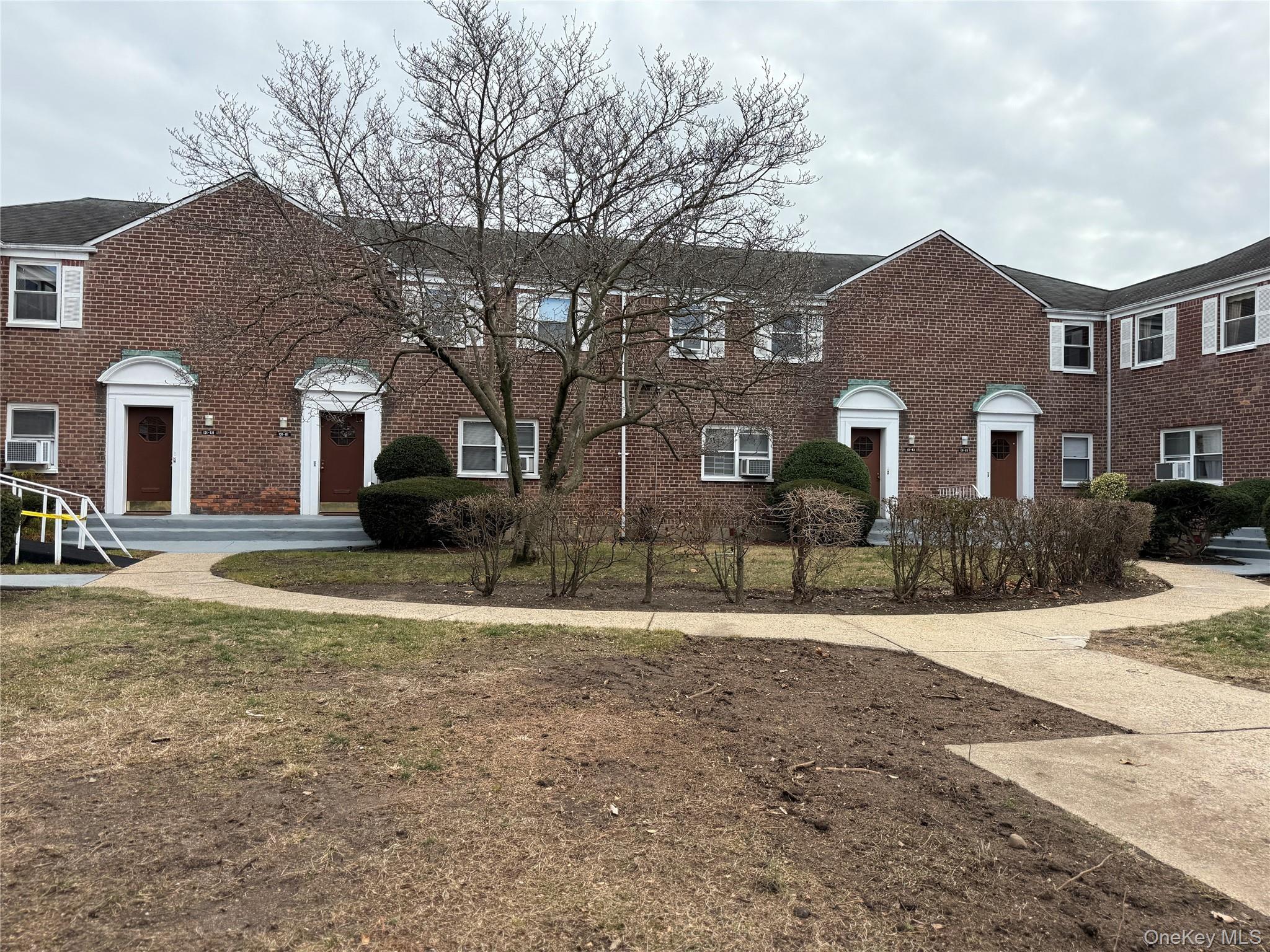 Coop 234th  Queens, NY 11422, MLS-954470-19