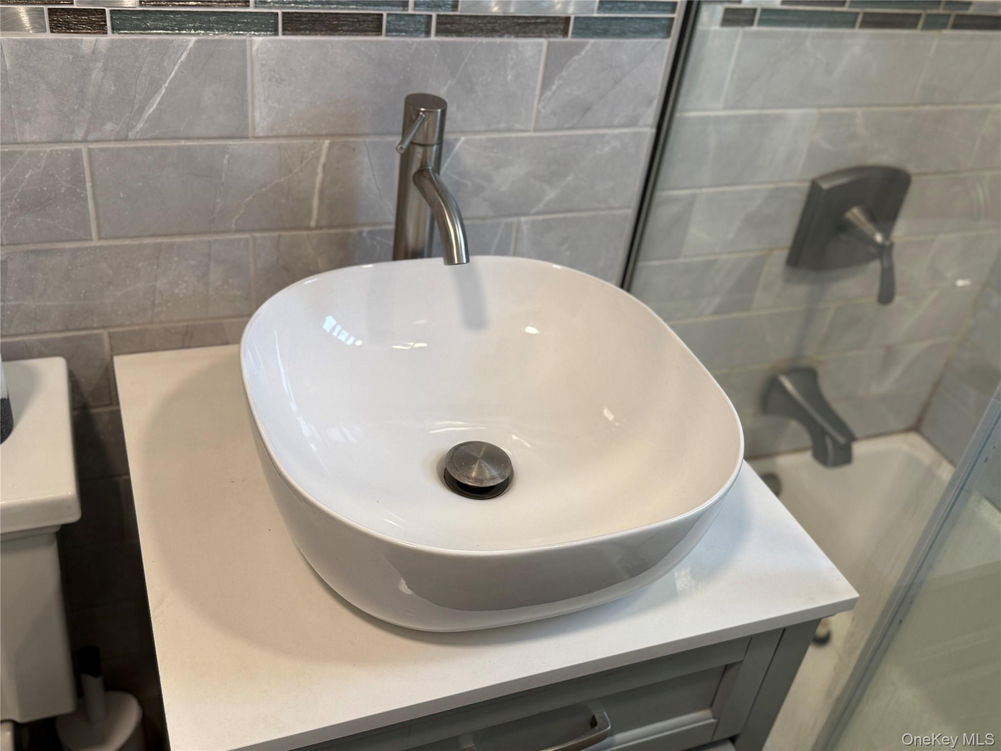 Coop 234th Queens, NY 11422, MLS-954470-7