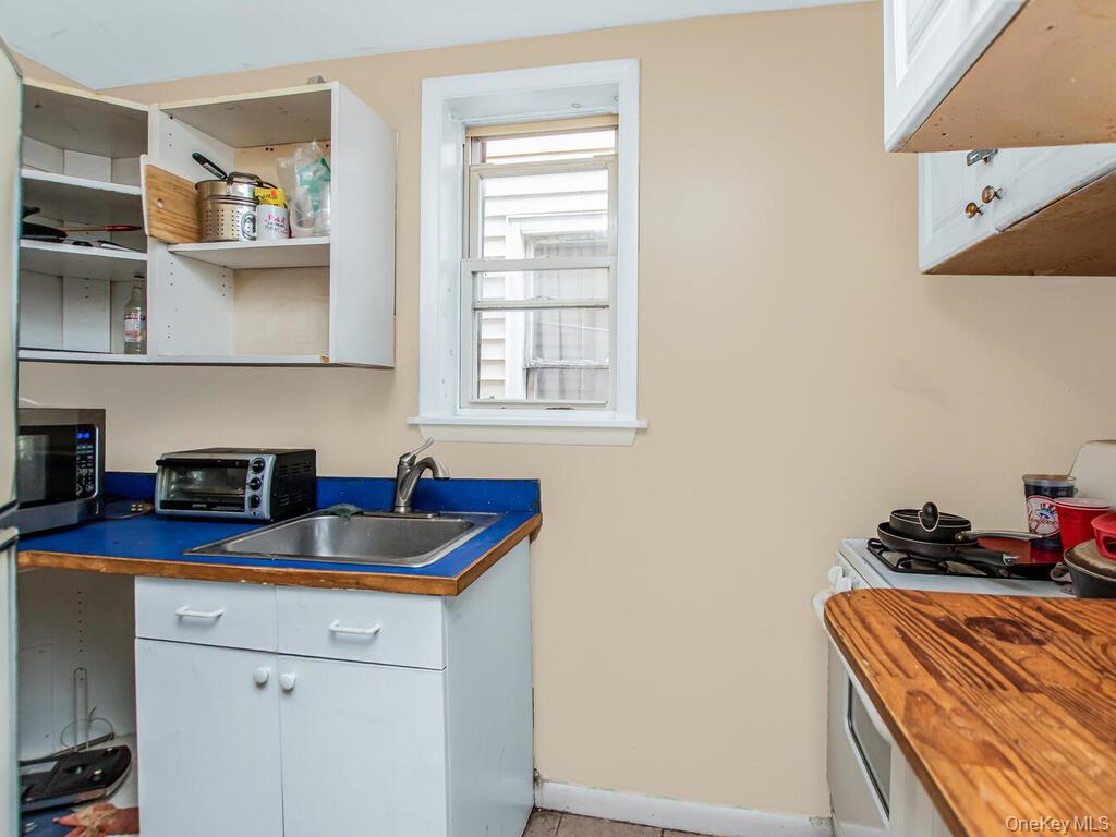 Single Family Woodworth  Westchester County, NY 10701, MLS-954481-12