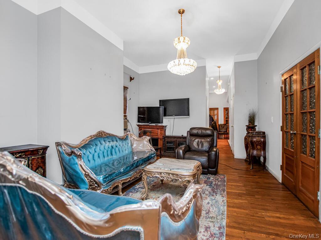 Single Family Woodworth  Westchester County, NY 10701, MLS-954481-4