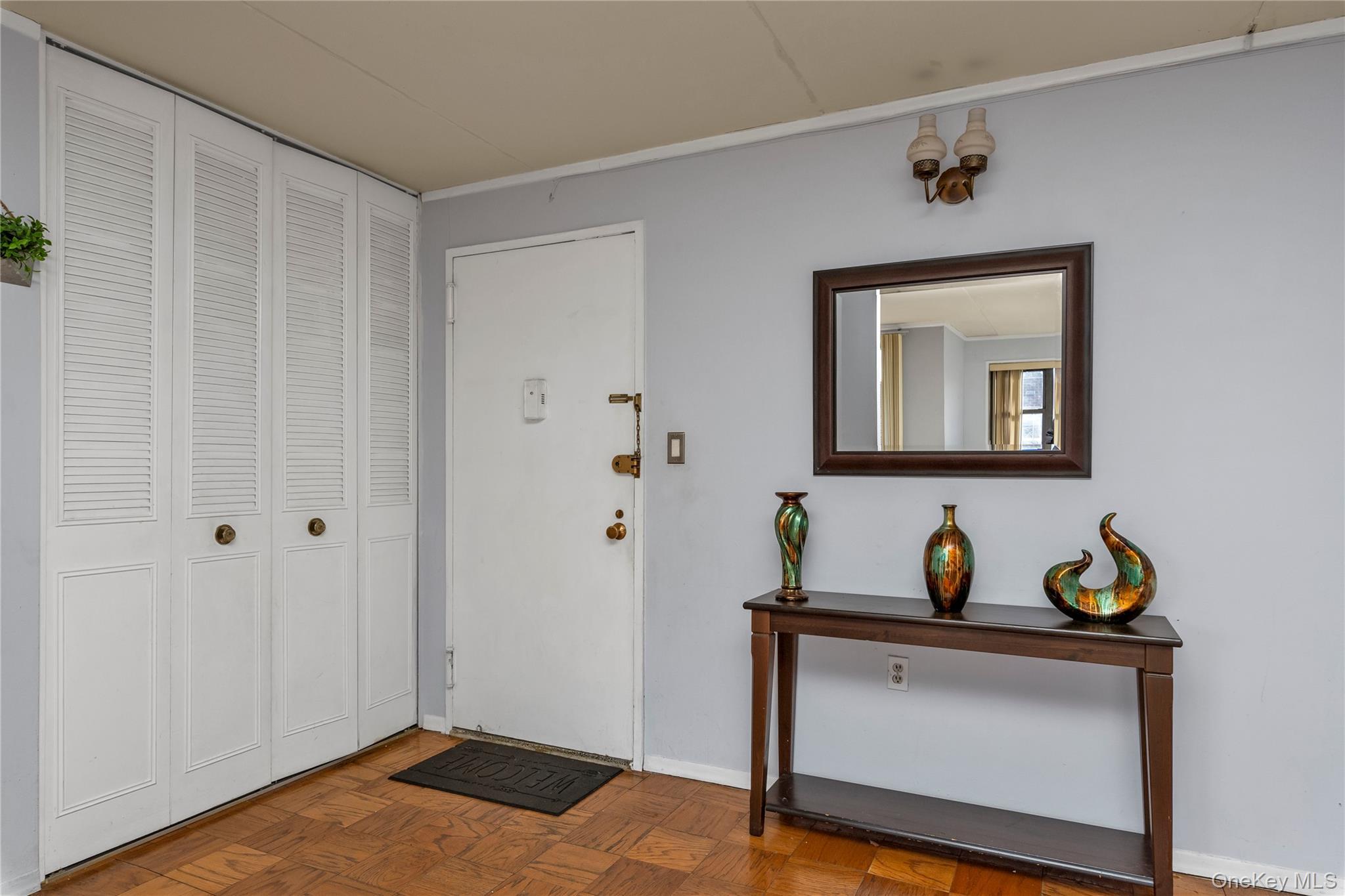 Coop Clinton  Nassau County, NY 11501, MLS-954494-4