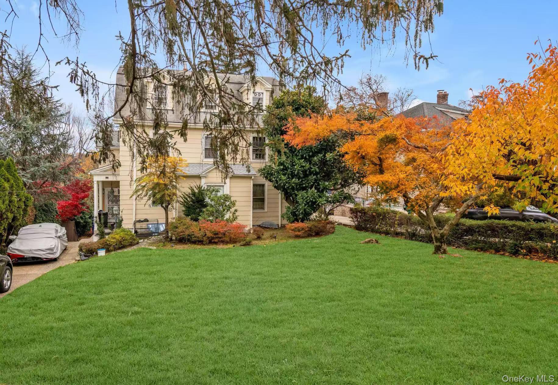 Single Family 223rd St  Queens, NY 11361, MLS-954524-16