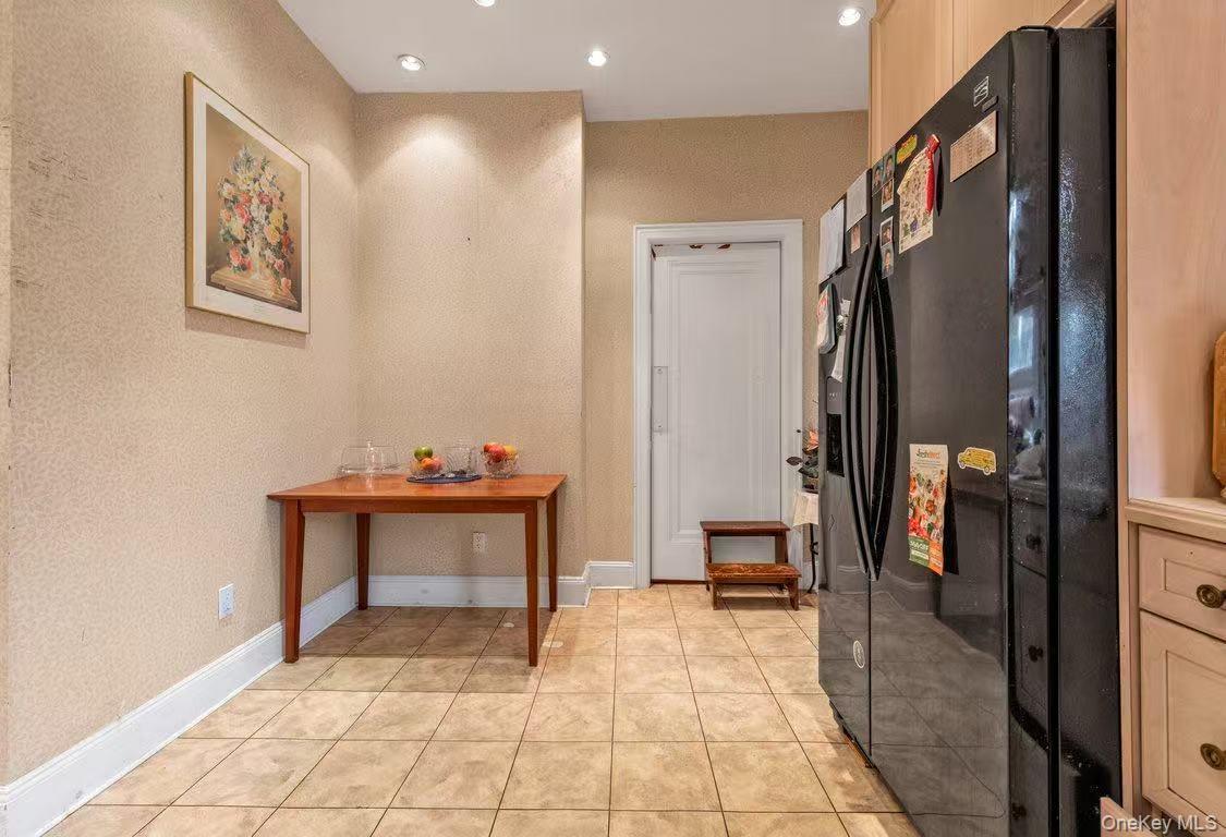 Single Family 223rd St  Queens, NY 11361, MLS-954524-5