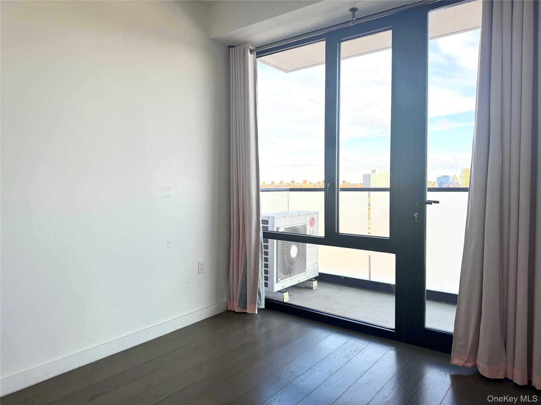 Condo Justice Queens, NY 11373, MLS-954540-3