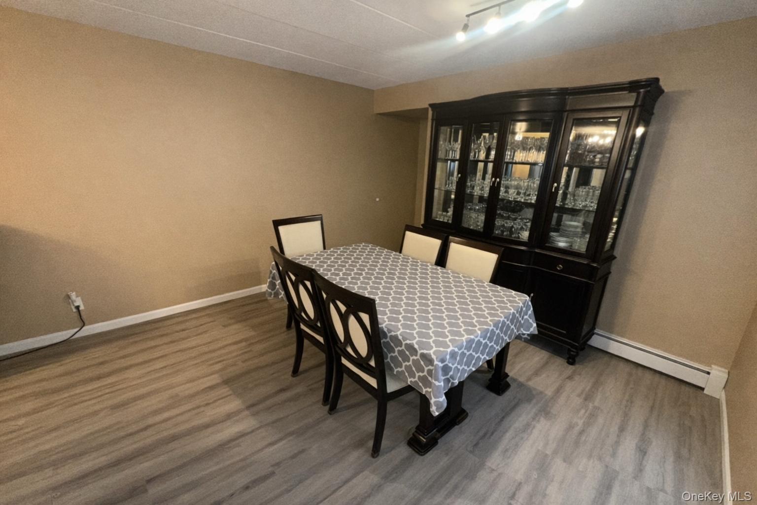 Condo 69th Queens, NY 11379, MLS-954577-13