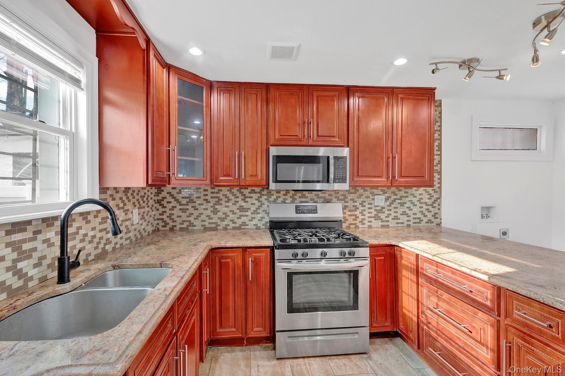 Single Family 109th  Queens, NY 11433, MLS-954583-3