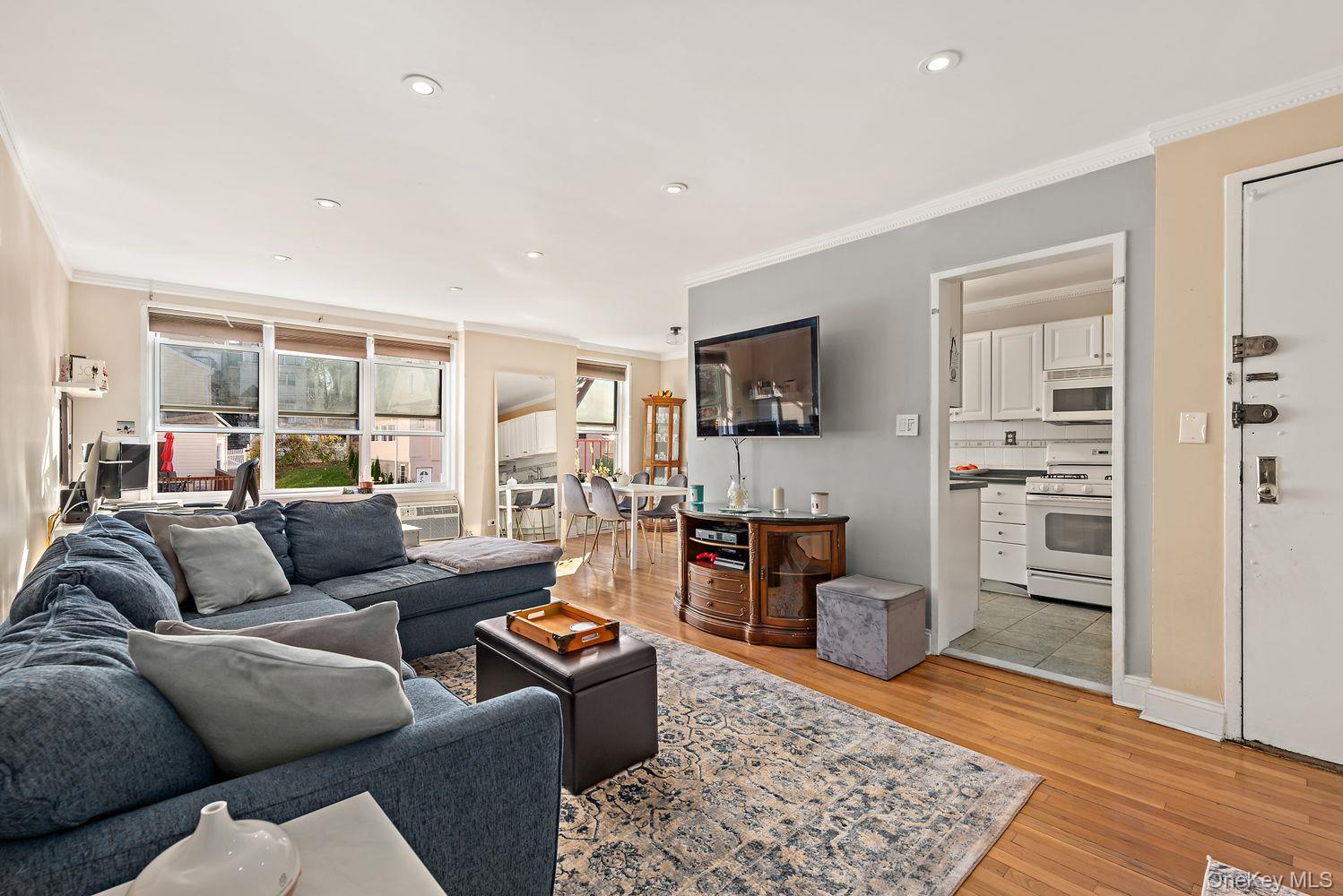 Coop Mosholu  Bronx, NY 10471, MLS-954594-10