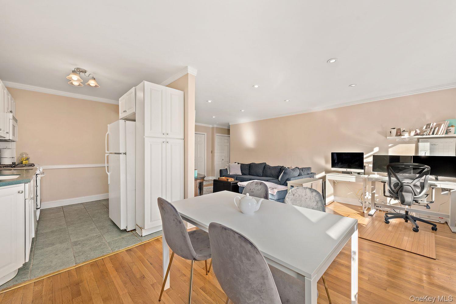 Coop Mosholu  Bronx, NY 10471, MLS-954594-5