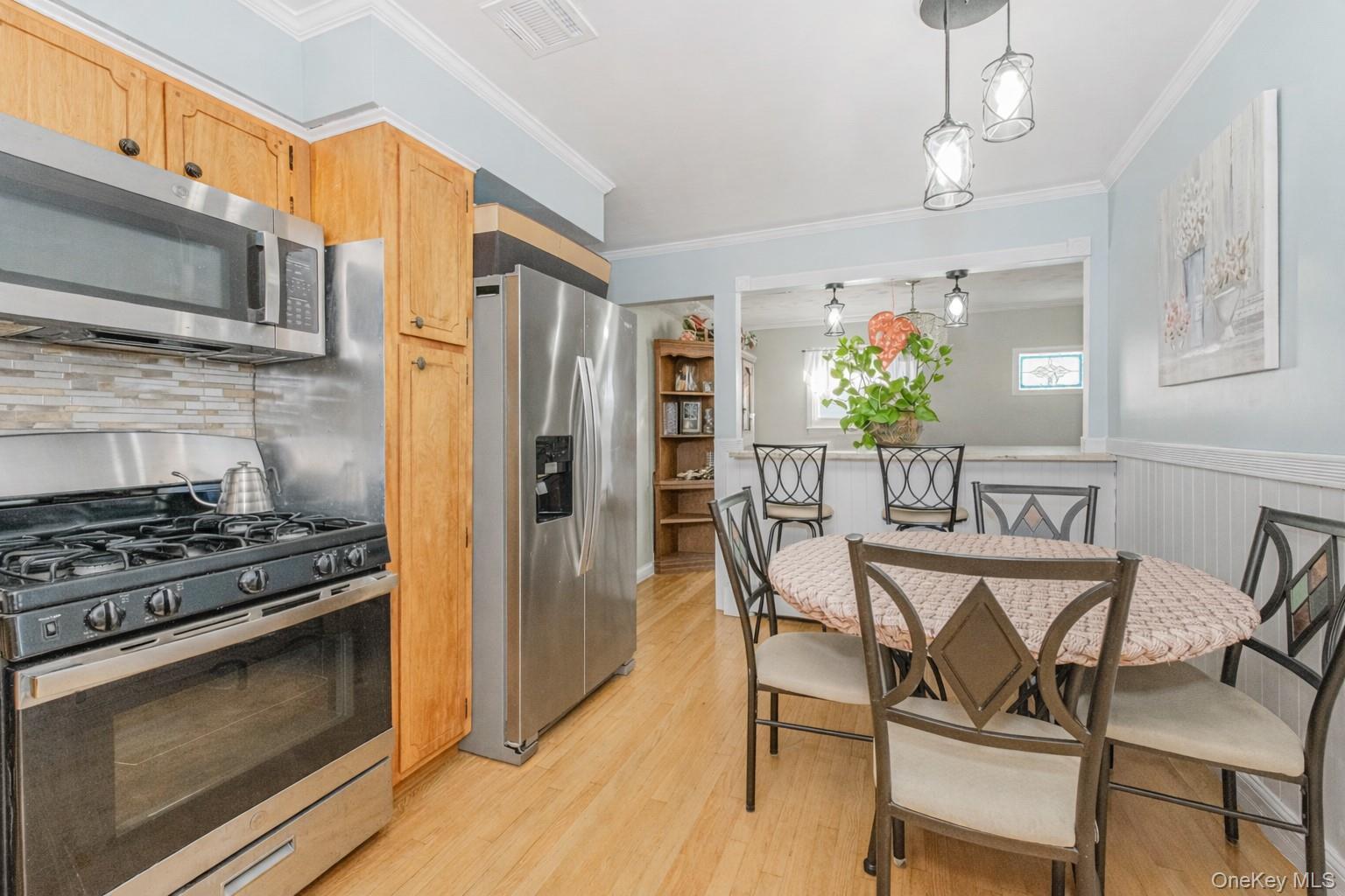 Single Family 164th  Queens, NY 11414, MLS-954653-10