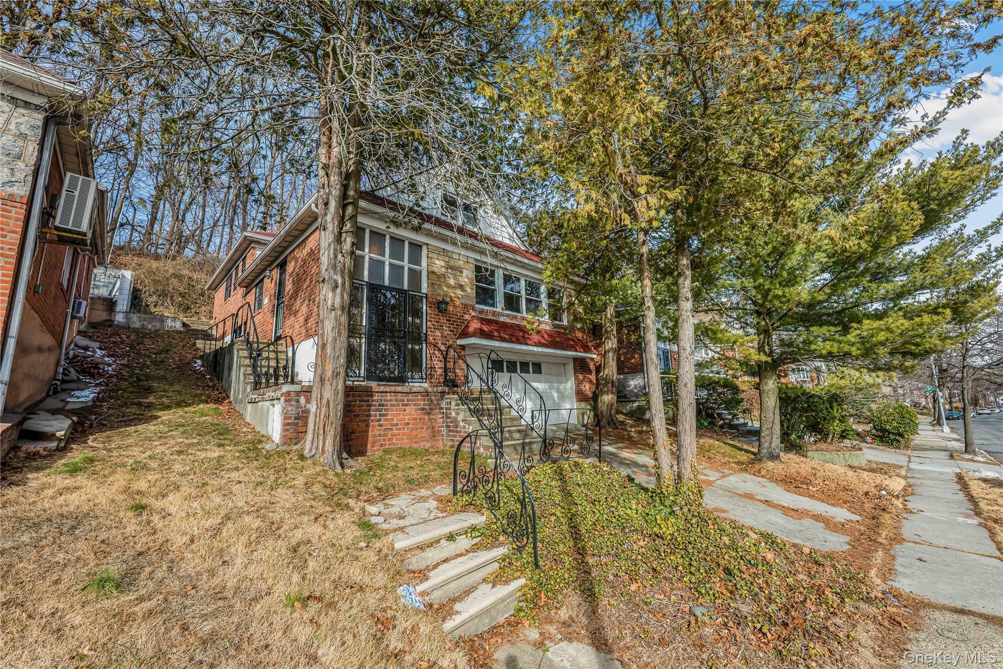 Single Family Sawyer  Queens, NY 11427, MLS-954659-2