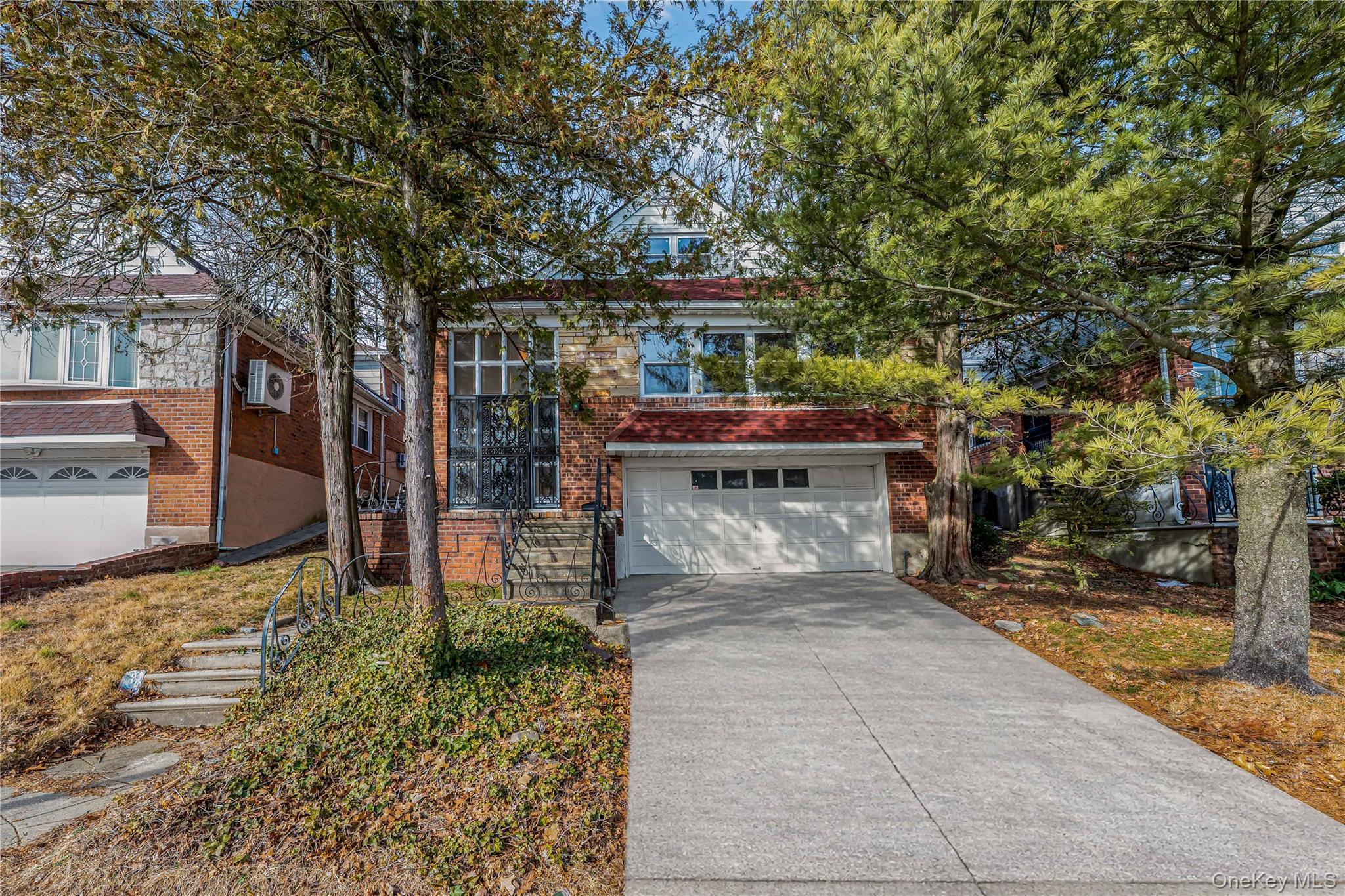 Single Family Sawyer  Queens, NY 11427, MLS-954659-4