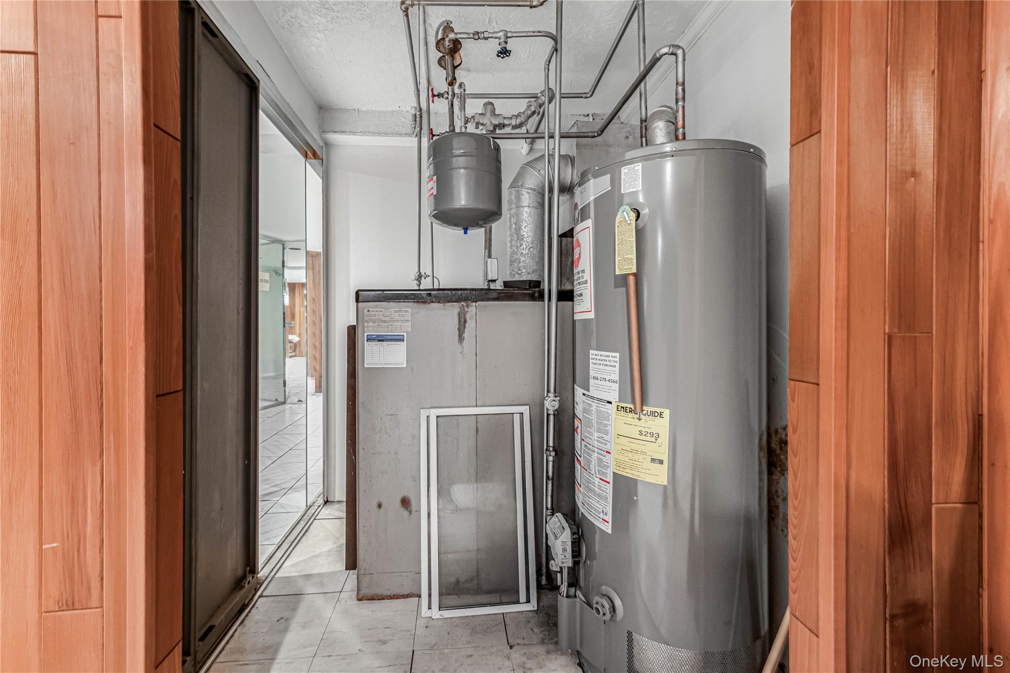 Single Family Sawyer  Queens, NY 11427, MLS-954659-40