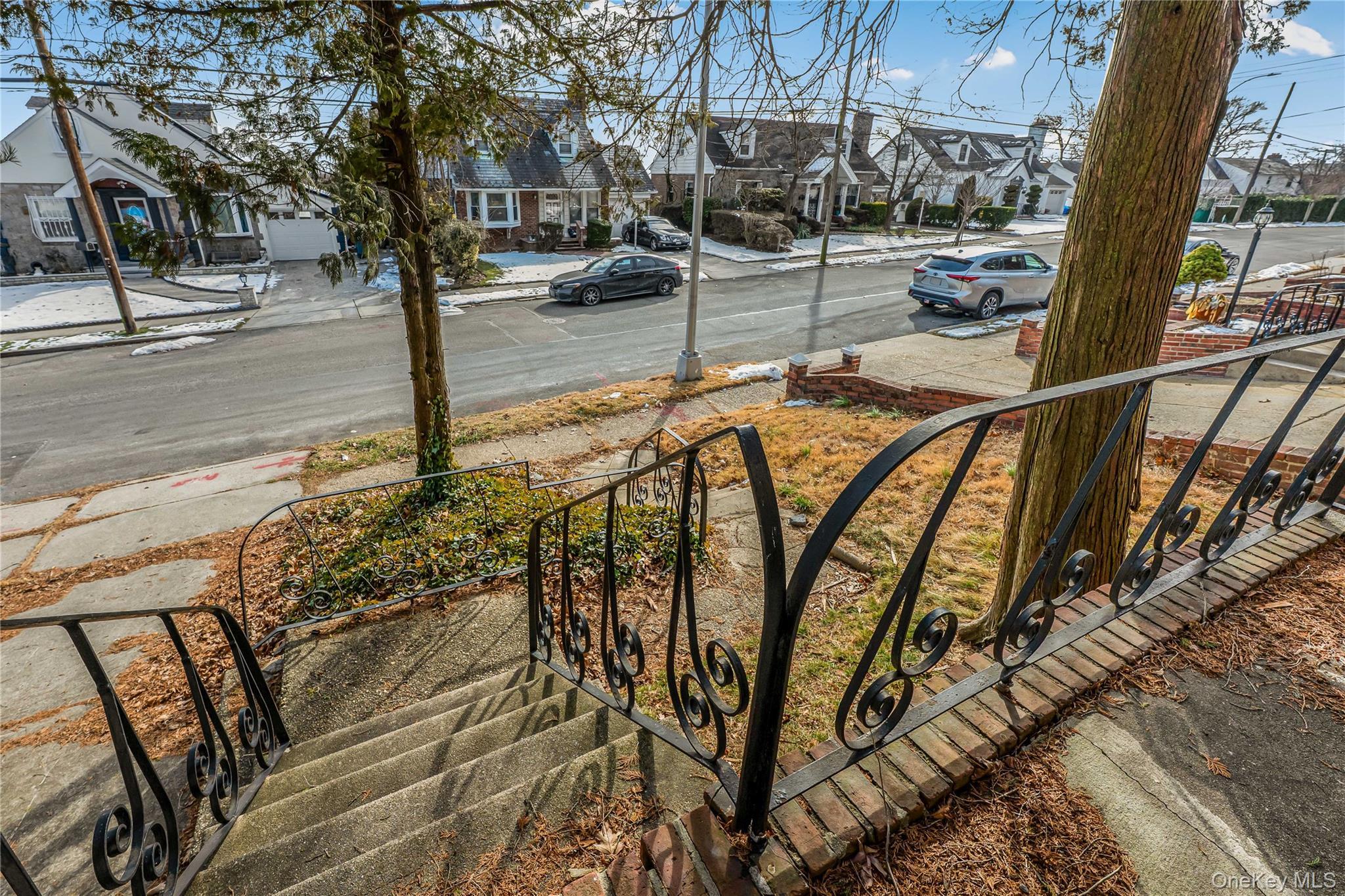 Single Family Sawyer  Queens, NY 11427, MLS-954659-6