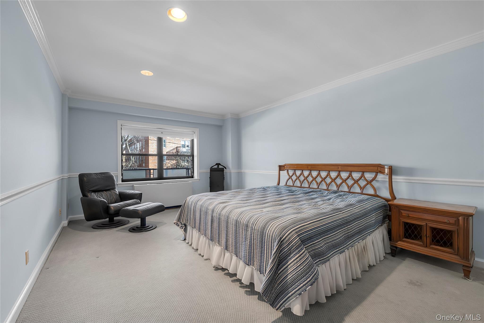 Coop Canterbury  Nassau County, NY 11021, MLS-954662-10