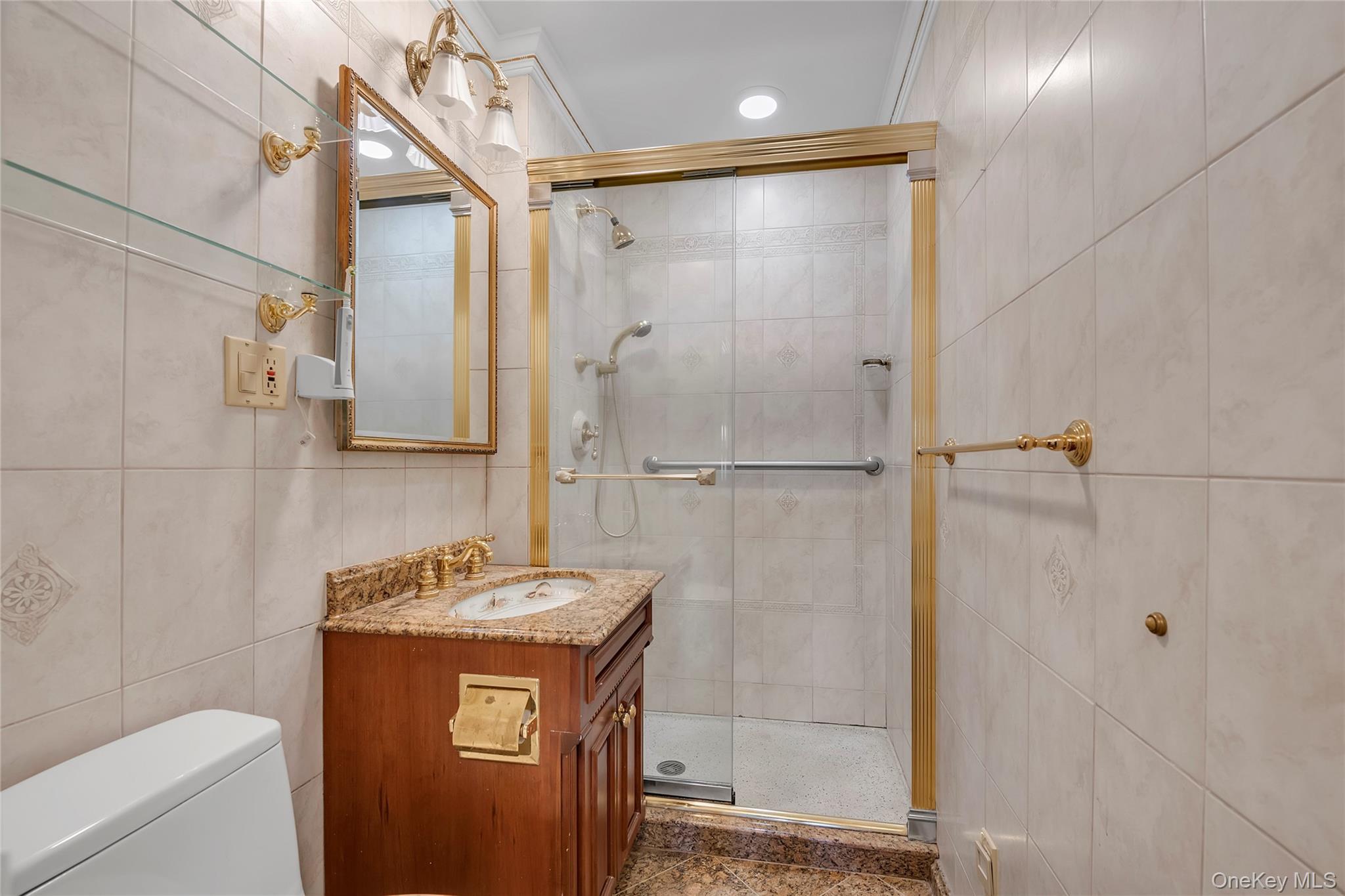 Coop Canterbury  Nassau County, NY 11021, MLS-954662-12