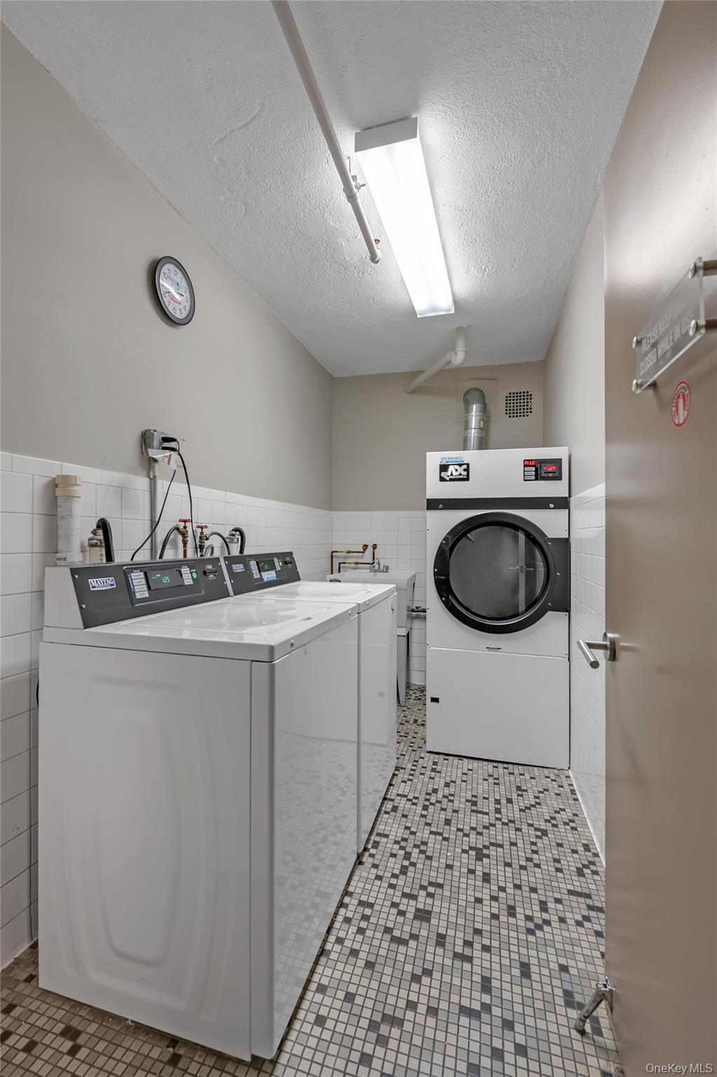 Coop Canterbury  Nassau County, NY 11021, MLS-954662-18