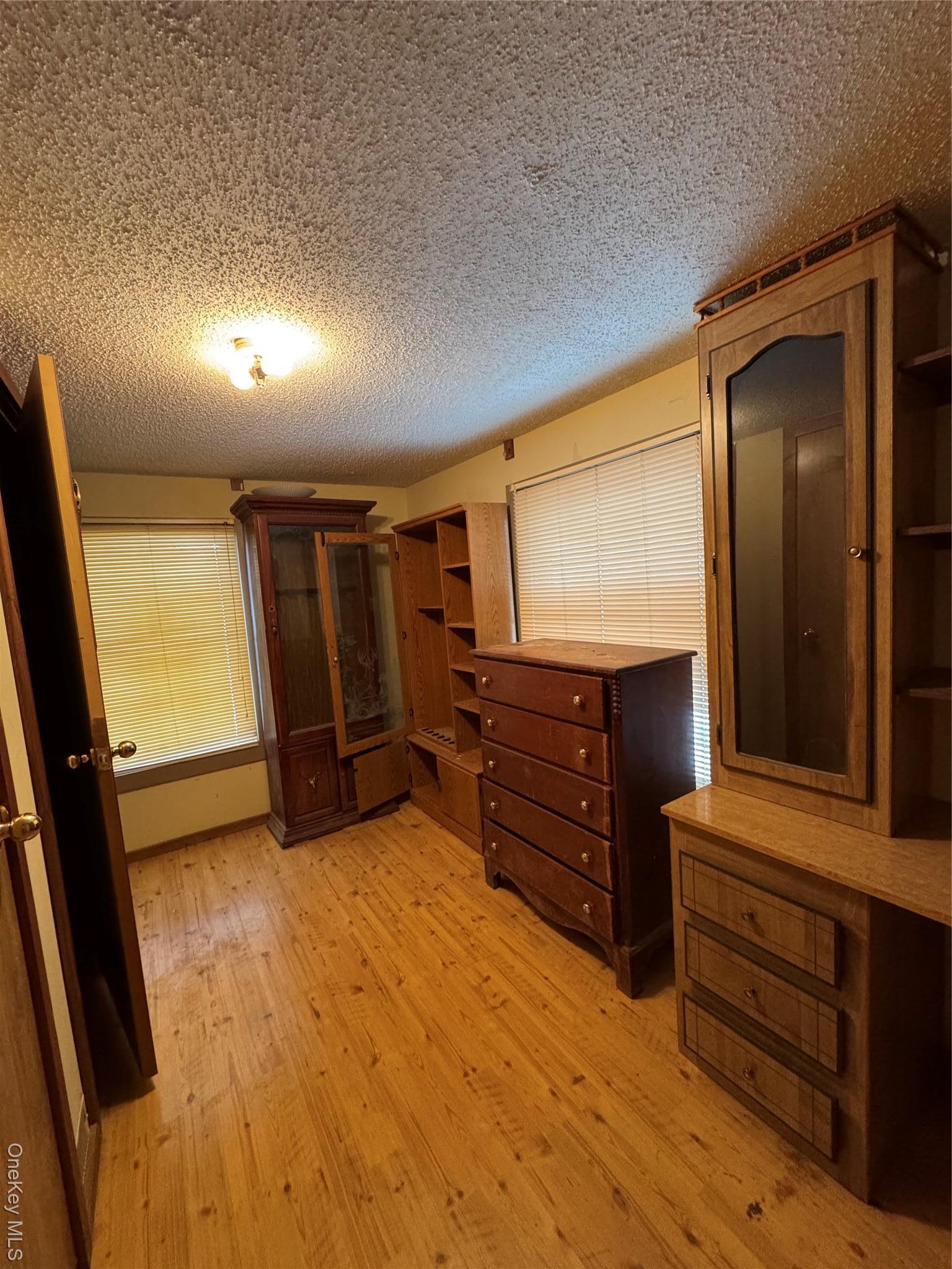 Single Family Easy  Greene County, NY 12414, MLS-954670-10