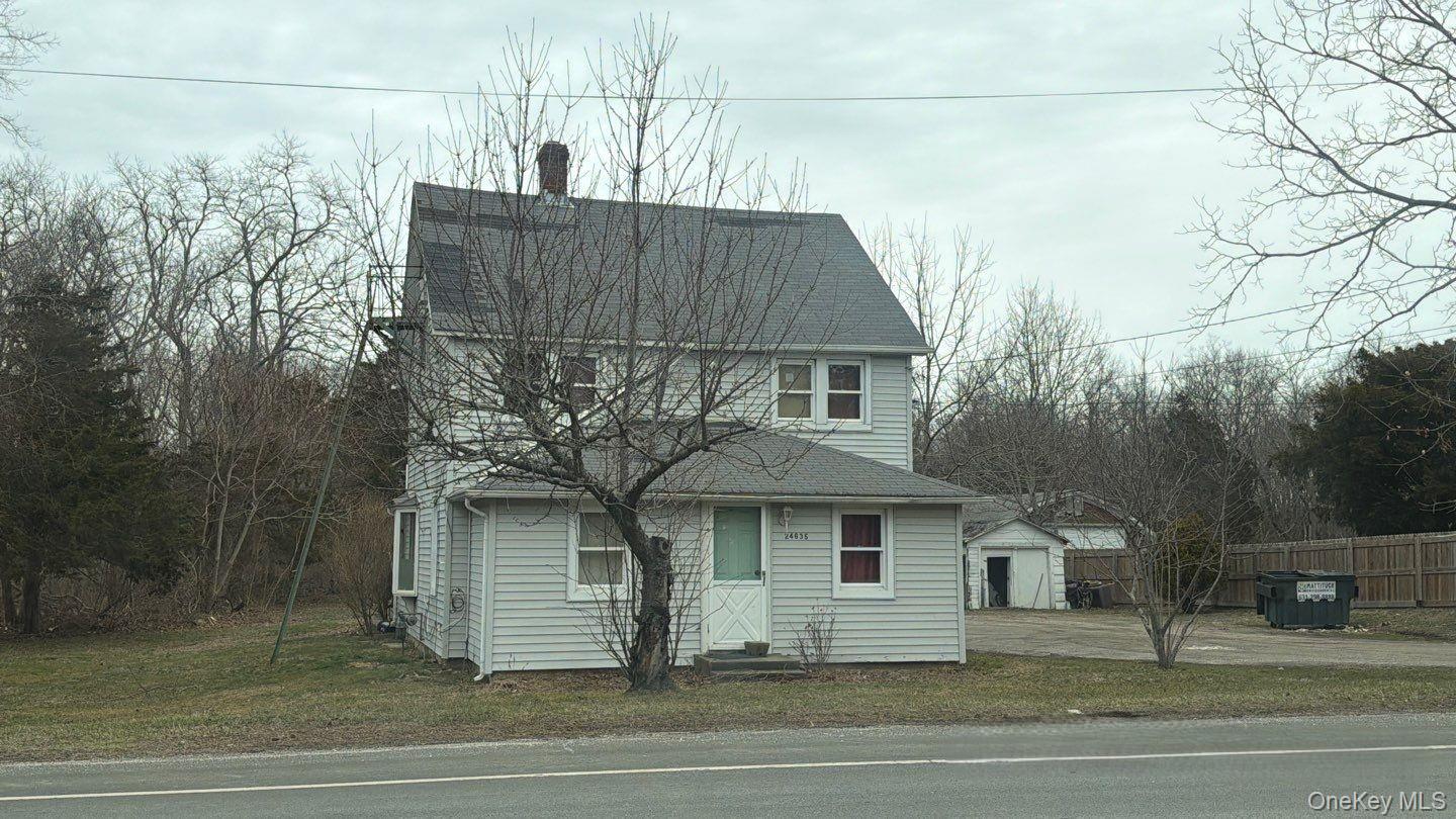 Single Family Main  Suffolk County, NY 11935, MLS-954672-3