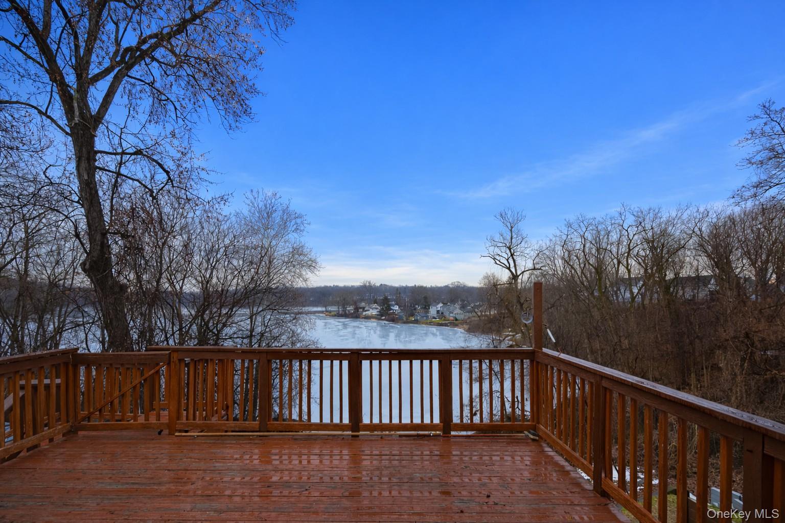 Single Family Main  Dutchess County, NY 12590, MLS-954715-12