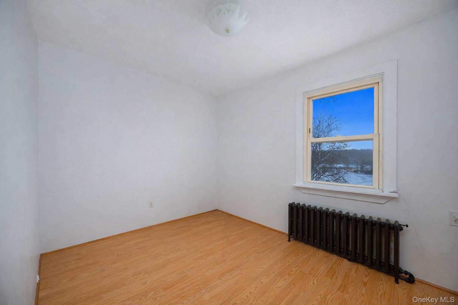 Single Family Main  Dutchess County, NY 12590, MLS-954715-19