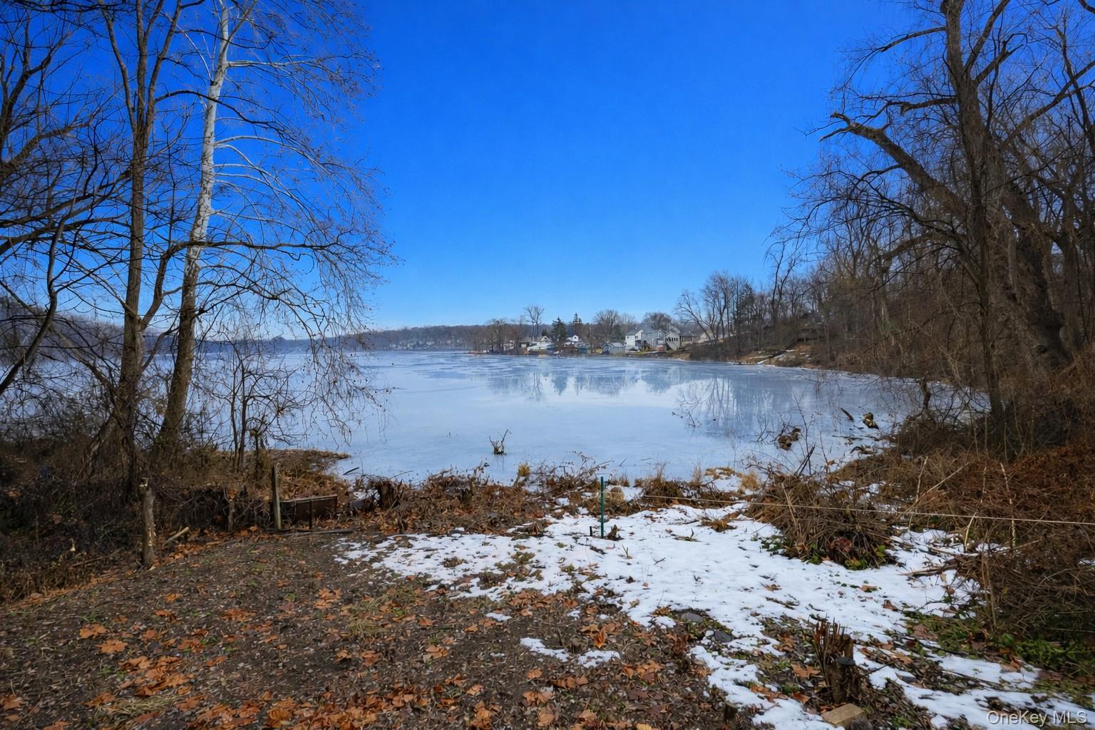 Single Family Main  Dutchess County, NY 12590, MLS-954715-24