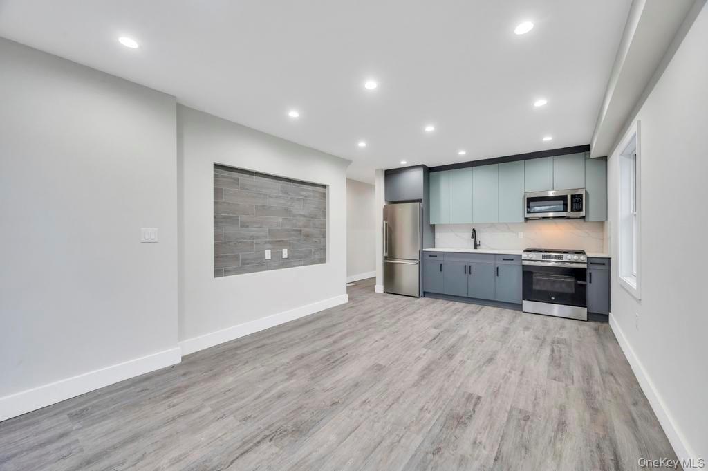 Single Family 56 Queens, NY 11377, MLS-954742-12