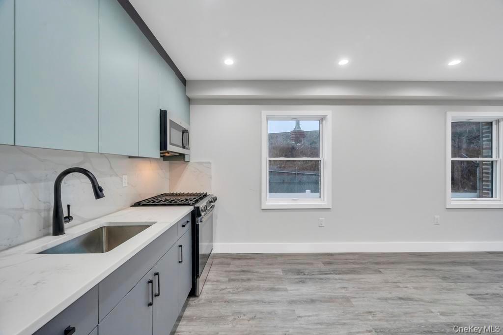 Single Family 56 Queens, NY 11377, MLS-954742-17