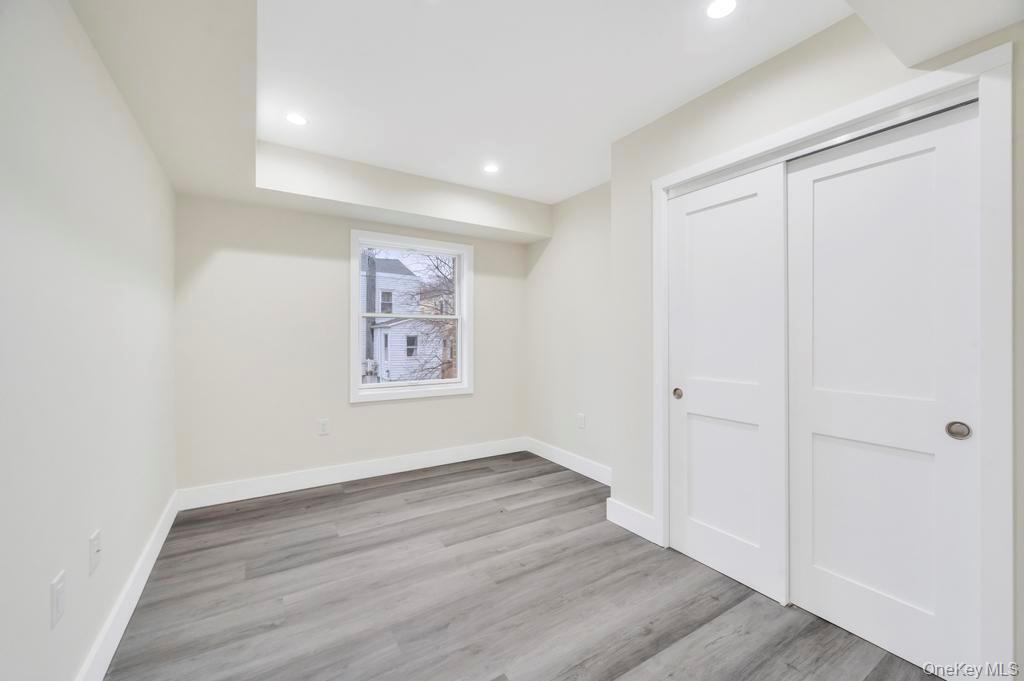 Single Family 56 Queens, NY 11377, MLS-954742-39