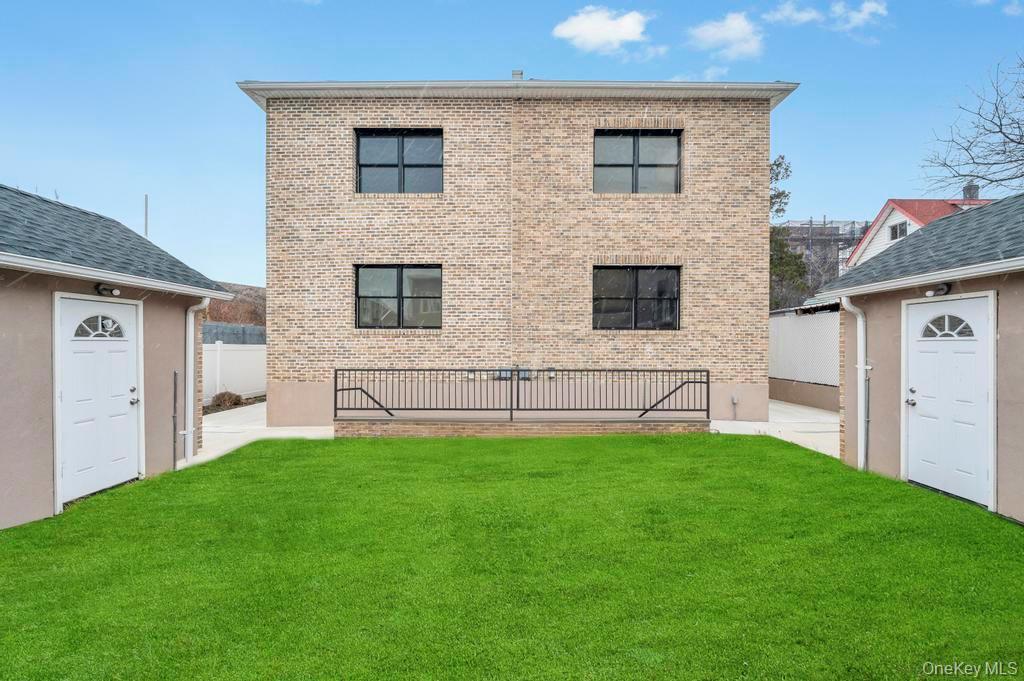 Single Family 56 Queens, NY 11377, MLS-954742-9