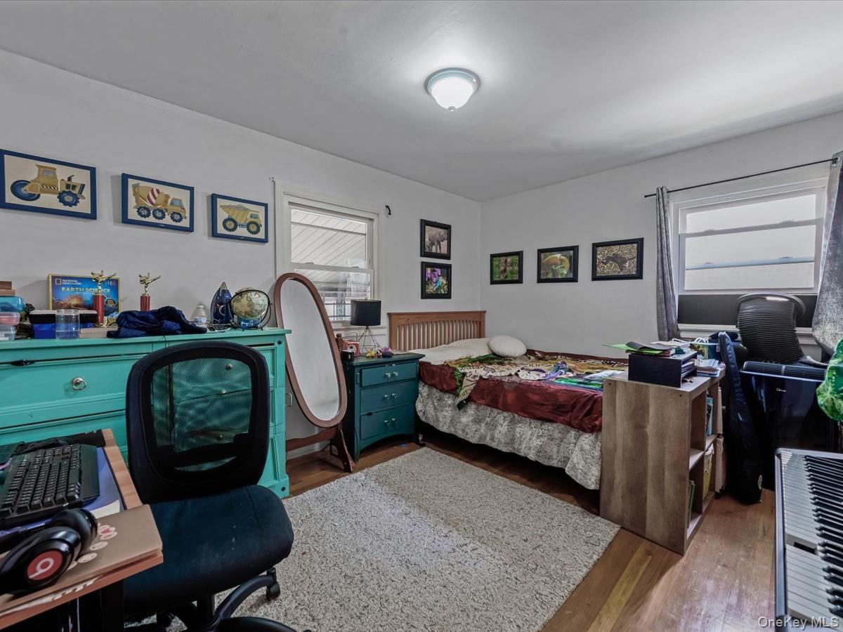 Single Family 72nd  Queens, NY 11362, MLS-954747-11