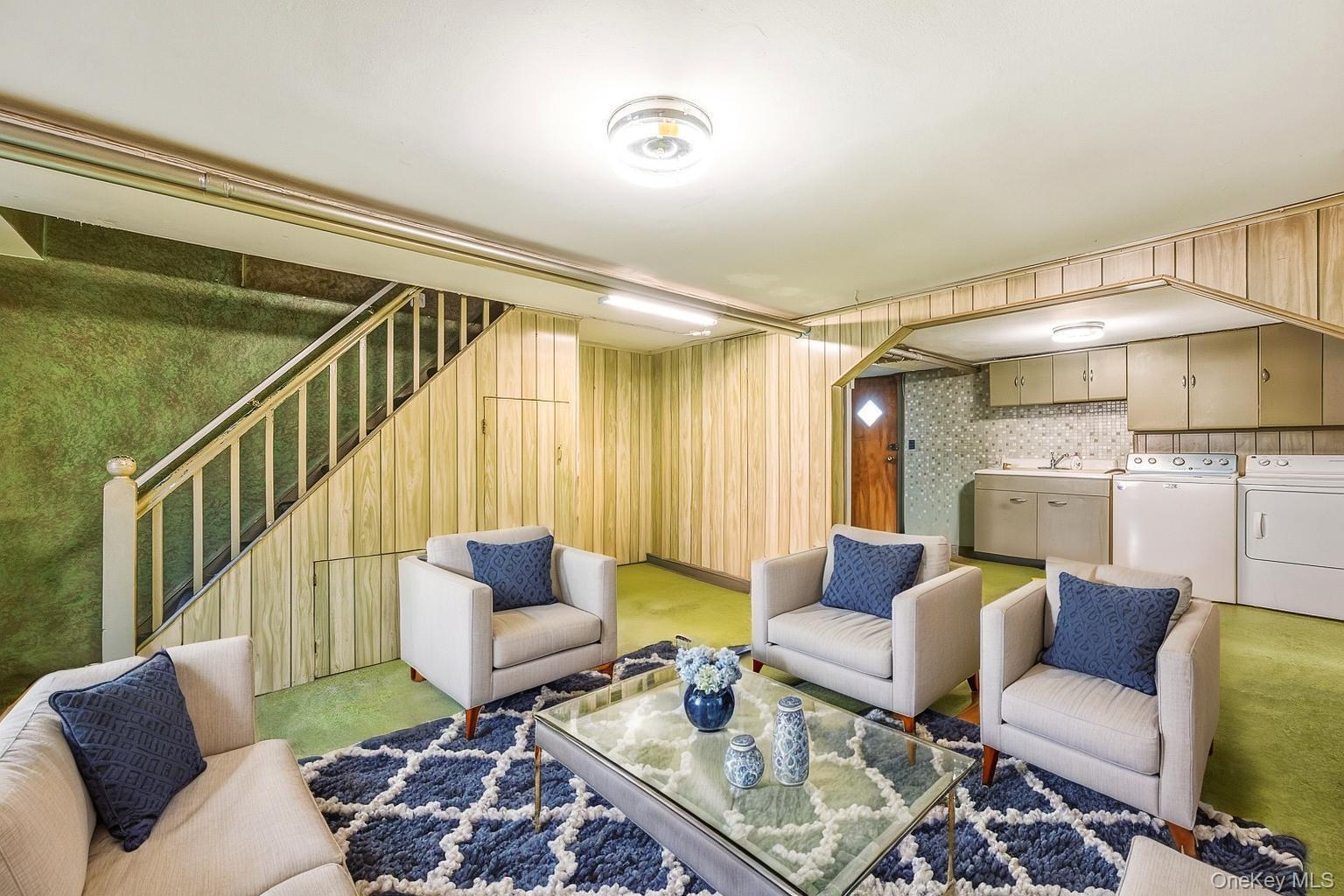 Single Family 26th  Queens, NY 11105, MLS-954756-10