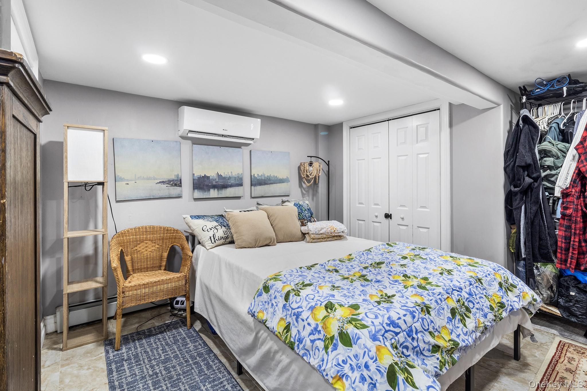 Single Family 140th  Queens, NY 11436, MLS-954758-19