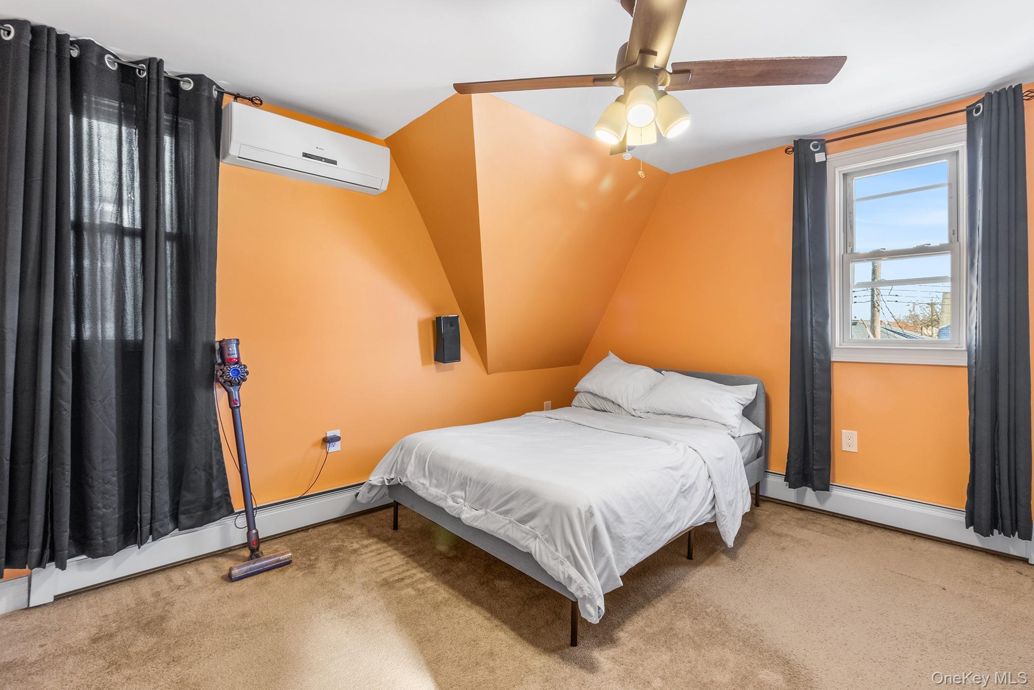 Single Family 140th  Queens, NY 11436, MLS-954758-23