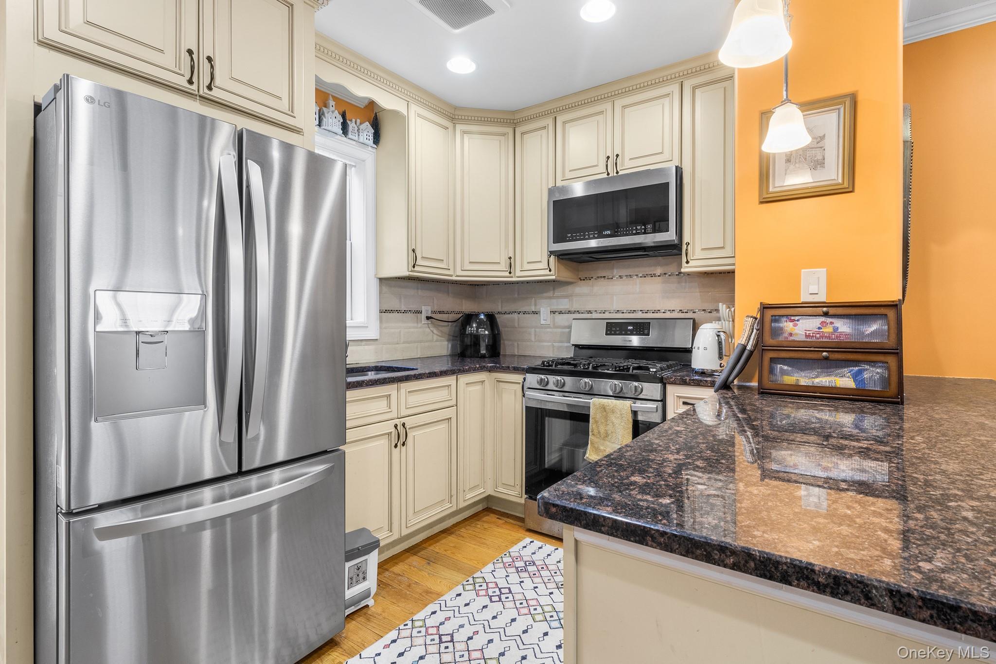 Single Family 140th  Queens, NY 11436, MLS-954758-7